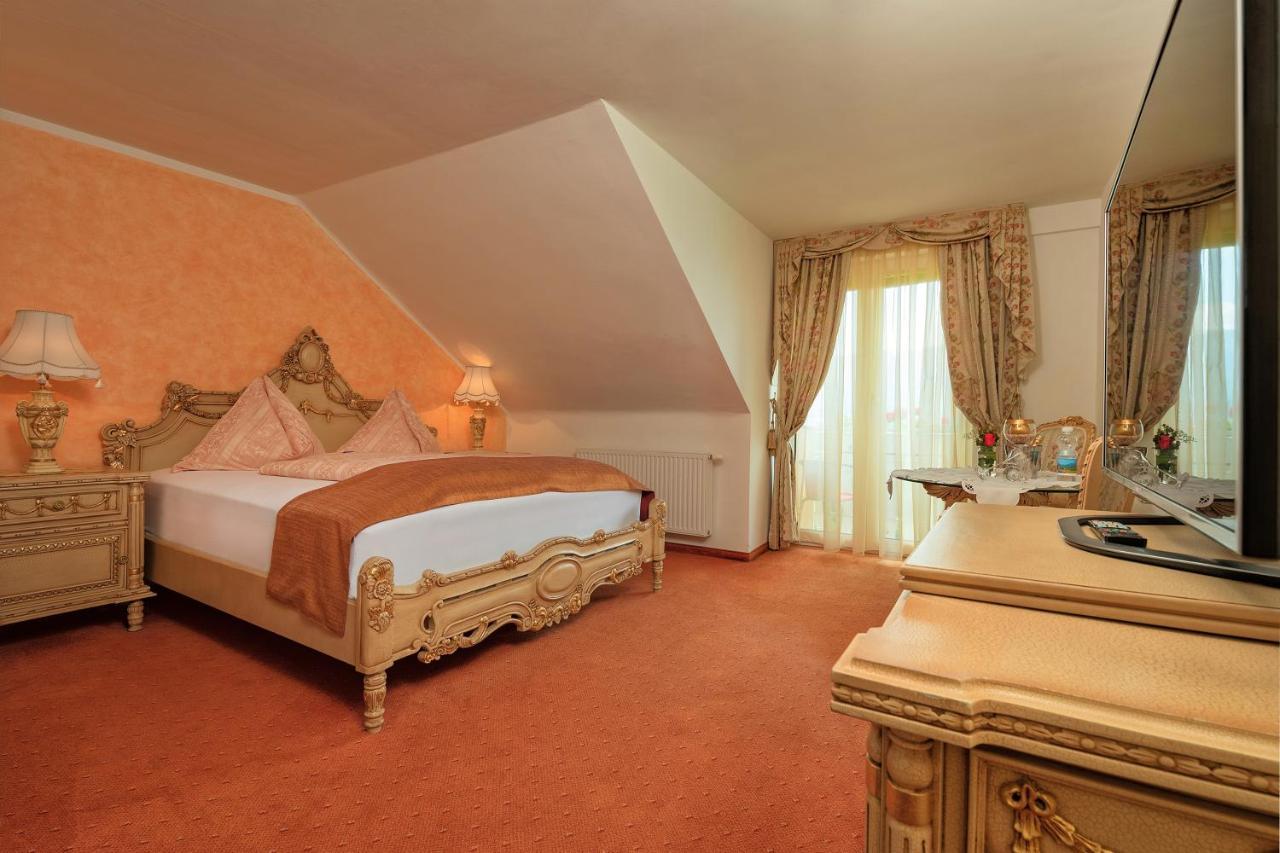 Hotel-Pension Melcher Drobollach am Faakersee Exteriör bild