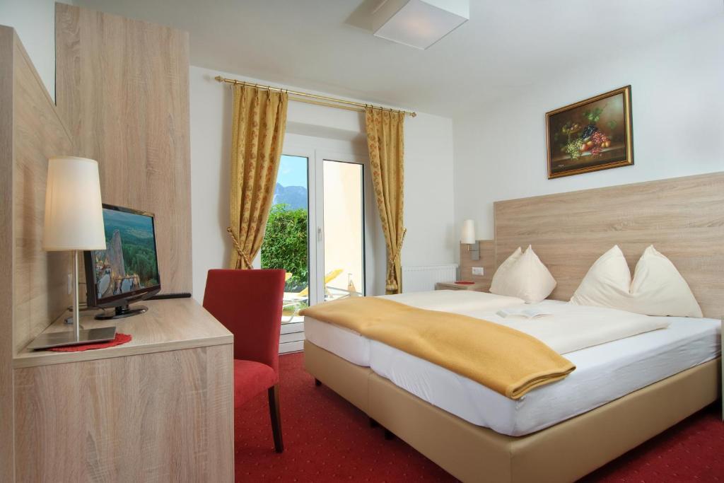 Hotel-Pension Melcher Drobollach am Faakersee Exteriör bild