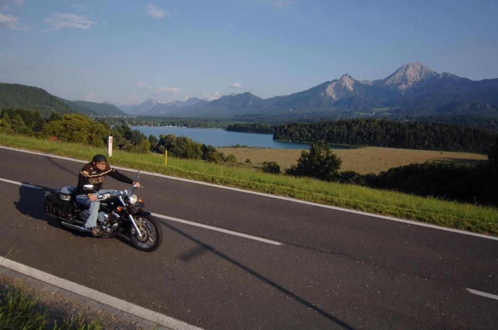 Hotel-Pension Melcher Drobollach am Faakersee Exteriör bild